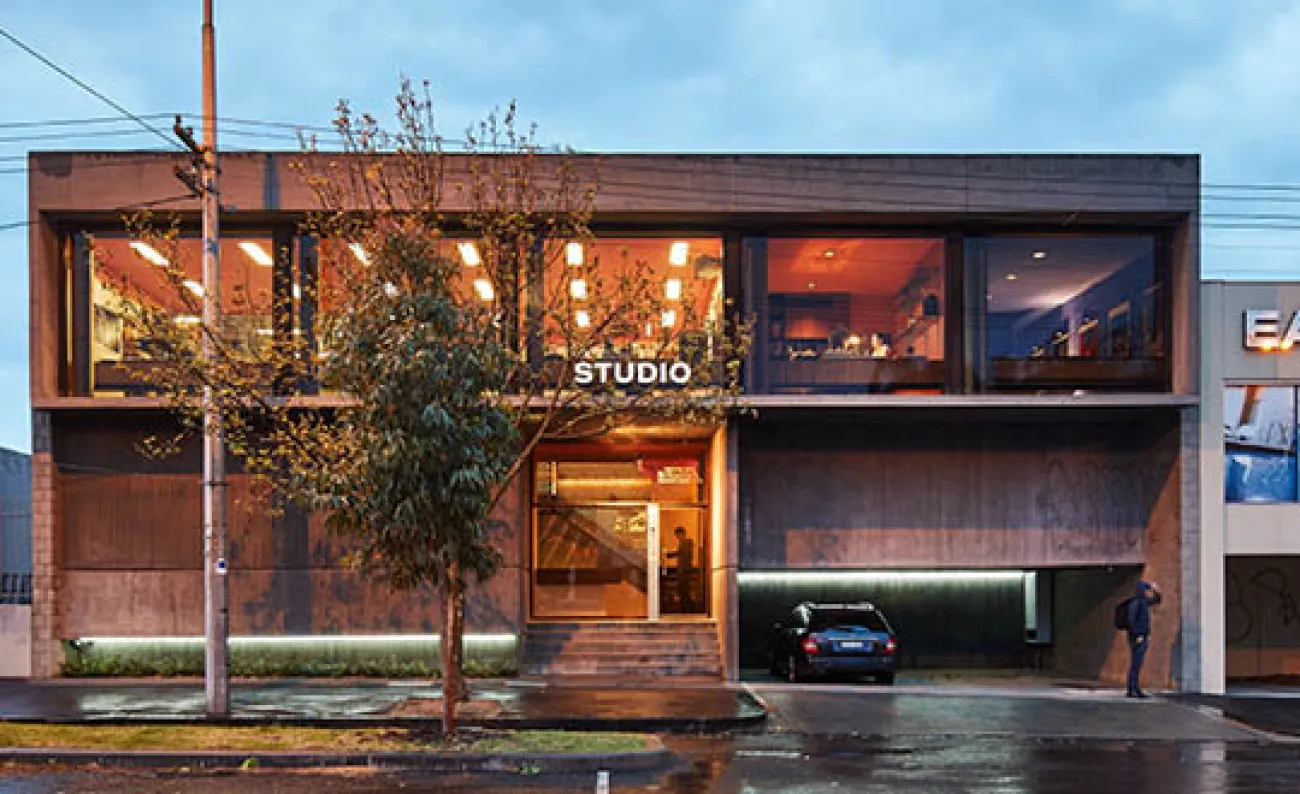 MARCH.STUDIO - THE PERFECT BLEND MARCH.STUDIO - THE PERFECT BLEND