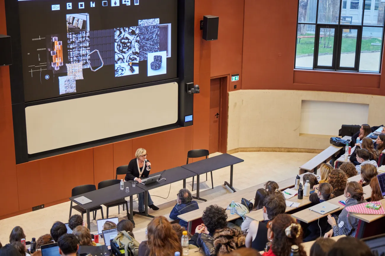 Caroline HEUZÉ-MEUDIC, Directrice Internationale Développement Architecture Parfums Beauté CHANEL